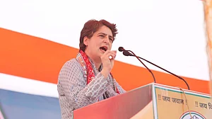 प्रियंका गांधी गन्ना किसानों के मुद्दों को उजागर करने के लिए करेंगी किसान पंचायतें, बकाया भुगतान पर होगा फोकस