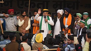 'चक्का जाम' के बाद राकेश टिकैत का मंच से ऐलान, हम बातचीत के लिए तैयार, लेकिन दबाव में नहीं होगी कोई बात