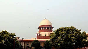 उत्तर प्रदेश में राष्ट्रपति शासन लगाने की मांग खारिज, नाराज सुप्रीम कोर्ट ने दी जुर्माने की चेतावनी