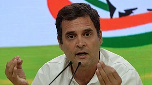 राहुल गांधी ने विज्ञापनों को लेकर पीएम मोदी पर साधा निशाना, कहा- बार-बार दोहराने पर भी झूठ-झूठ ही रहता है