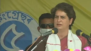 यूपी में नौकरी का हाल, 'तारीख पर तारीख आती गई, नियुक्ति न मिली', प्रियंका गांधी का योगी सरकार पर तंज