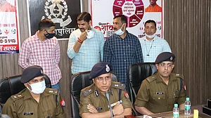 आगरा में जाट-मुसलमान तनाव खड़ा  करने की कोशिश नाकाम, ‘मधु’ ने ही रचा था अपने अपहरण का नाटक, पुलिस ने खोली पोल