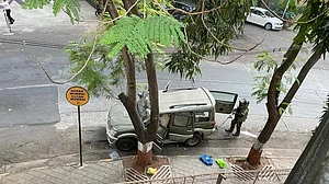 मुकेश अंबानी के घर के बाहर खड़ी एसयूवी के मालिक हिरेन की ऑटोप्सी रिपोर्ट पर 'चुप्पी', जानें कहां तक पहुंची जांच