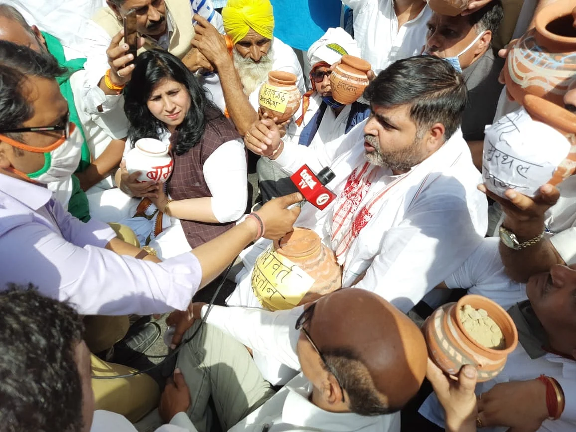 फोटो: IANS