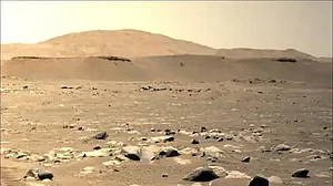 दुनिया की 5 बड़ी खबरें: मंगल पर NASA के इनजेनिटी हेलिकॉप्टर ने भरी तीसरी उड़ान और इटली ने लगाया भारतीय यात्रियों पर प्रतिबंध