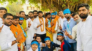 पीएम मोदी के गढ़ में ABVP का सफाया, संपूर्णानंद संस्कृत विश्वविद्यालय छात्रसंघ चुनाव में NSUI ने सभी सीटों पर किया कब्जा