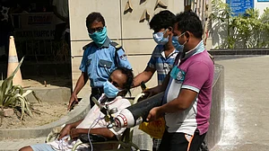 कोरोना वायरस: जीटीबी और गंगाराम अस्पताल को देर रात मिला ऑक्सीजन, कई अस्पताल अब भी इंतजार में, भावुक हुए डॉक्टर