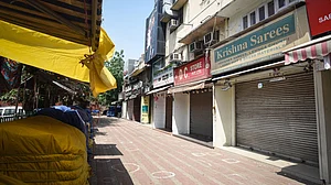 दिल्ली में आज रात से लग सकता है एक सप्ताह का लॉकडाउन, एक दिन में 25000 से ज्यादा केस सामने आने पर घबराई सरकार