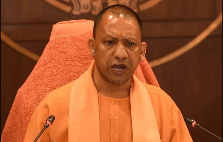 उत्तर प्रदेश में सीएम आवास तक पहुंचा कोरोना का खौफ, योगी ने खुद को किया आइसोलेट