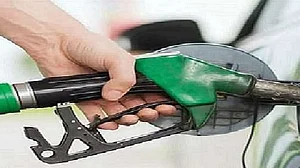 कोरोना के कहर के बीच जनता पर महंगाई की मार जारी, लगातार चौथे दिन बढ़े पेट्रोल-डीजल के दाम, रिकॉर्ड स्तर पर कीमतें