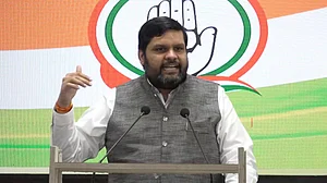 बीजेपी सरकार में करीब 5 लाख करोड़ रूपये की बैंक धोखाधड़ी, कांग्रेस ने बैंकिंग सिस्टम कमजोर करने का आरोप लगाया