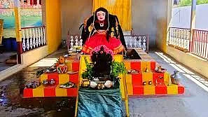 देश के इस हिस्से में बनाया गया 'कोरोना देवी' का मंदिर, 48 दिनों का महायज्ञ, लोग बोले- पूजा से खत्म होगा प्रकोप