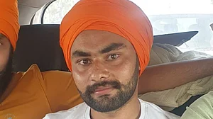 लाल किला हिंसाः 1 लाख का इनामी गुरजोत सिंह पंजाब से गिरफ्तार, 26 जनवरी को हिंसा के दौरान झंडा फहराने का आरोप