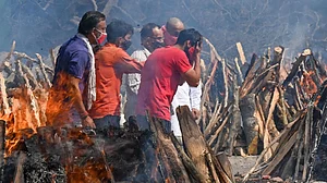 'कोरोना से मरने वालों का मोदी सरकार ने किया अपमान' कांग्रेस की मांग- परिजनों को मिले 10 लाख रुपये