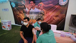 राहुल गांधी के जन्मदिन को सेवा दिवस के रूप में मना रही पार्टी, यूथ कांग्रेस ने किया वैक्सीन कैंप का आयोजन