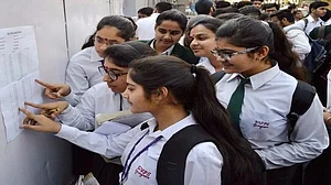 CBSE 12th Result 2023: सीबीएसई बोर्ड 12वीं का रिजल्ट घोषित, 87.33% छात्र हुए पास, यहां देखें परीक्षा परिणाम