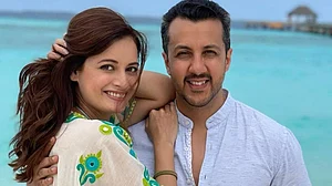 सिनेजीवन: शादी के 4 महीने बाद ही दिया मिर्जा बनीं मां और लद्दाख में कूड़ा फैलाने के आरोपों को आमिर की टीम ने बताया गलत