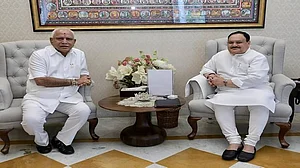 कर्नाटक के सीएम पद से इस्तीफा देंगे येदियुरप्पा? दिल्ली में पीएम मोदी और जेपी नड्डा से मुलाकात के क्या हैं मायने