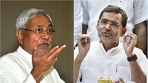 बिहार: आरसीपी सिंह के मंत्री बनने के बाद दो धड़ों में बंटी JDU! इस तरह पार्टी में 'कद' बढ़ाने में जुटे नेता