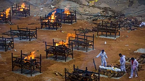 वीडियो: कोरोना संक्रमण की R वैल्यू ने बढ़ाई सरकार की चिंता! जानें क्यों डराने वाला है देश के लिए इसका बढ़ना?