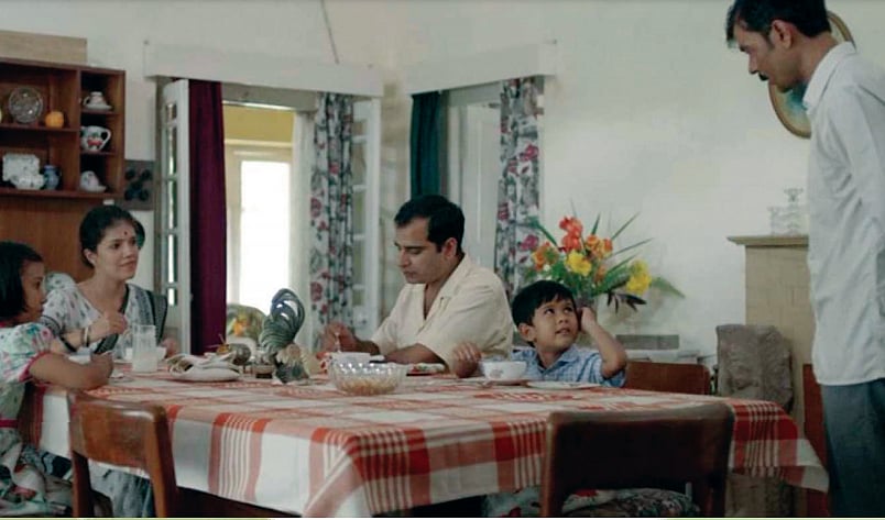 एक साथ आगे बढ़ते गहरे विभाजन और मजबूत संबंध की कहानी है फिल्म ‘शंकर्स फेरीज’