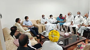लोकसभा में ओबीसी विधेयक में संशोधन का समर्थन करेगा विपक्ष, कांग्रेस समेत 15 दलों ने भरी हामी