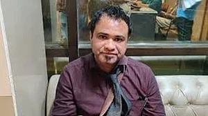 योगी सरकार को झटका, इलाहाबाद हाईकोर्ट ने कफील खान के दूसरे निलंबन पर लगाई रोक, यूपी सरकार ने की थी कार्रवाई