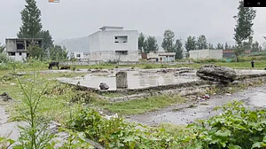 अमेरिका ओसामा बिन लादेन की हत्या के बाद अफगानिस्तान में दस साल क्यों ठहरा रहा?