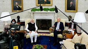 अमेरिकी राष्ट्रपति से मिले पीएम मोदी, बाइडेन ने कहा- मजबूत साझेदारी का निर्माण जारी रखेंगे