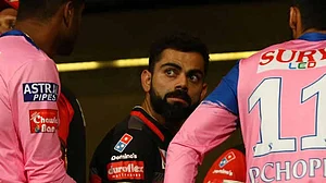 IPL 2021: बैंगलोर और राजस्थान के बीच आज करो या मरो का मुकाबला! हारने वाली टीम के लिए कठिन हो जाएगी अंतिम चार की डगर