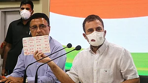 आर्थिक हालत देख खुद डरे पीएम और उनके मंत्री, इसलिए नहीं कर पा रहे कोई उपाय- राहुल गांधी ने मंहगाई पर बोला हमला