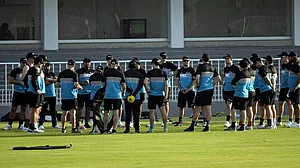 फिर शर्मसार हुआ पाकिस्तान, मैच शुरू होने से ठीक पहले न्यूजीलैंड ने सुरक्षा को खतरा बताकर रद्द की क्रिकेट सीरीज