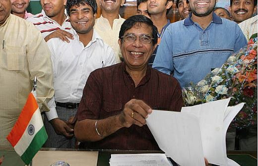 कांग्रेस के वरिष्ठ नेता ऑस्कर फर्नांडिस का निधन, राहुल और प्रियंका गांधी ने बताया निजी नुकसान, पीएम ने भी जताया दुख