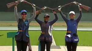 खेल की 5 बड़ी खबरें: भारतीय महिला शूटिंग टीम ने स्कीट में जीता गोल्ड और गंभीर ने की थर्ड अंपायर की आलोचना