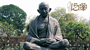 गांधी की हत्या सौहार्दपूर्ण जीवन की विचारधारा की हत्या का प्रयास था