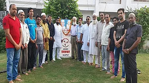 यूपी के मदरसों और मुस्लिम इलाकों में गांधी जी को दी गई श्रद्धांजलि, उलेमाओं से बापू के रिश्तों को किया गया याद