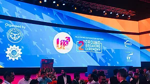 योगी सरकार के दावे तो हैं लाखों करोड़ के निवेश के, लेकिन जमीन पर नहीं दिख रहे कारखाने, RTI ने खोल दी सारी पोल