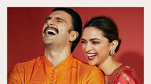 रणवीर-दीपिका IPL की नई टीम के लिए लगाएंगे बोली! कई दिग्गज होड़ में, इस तारीख को होगा ऐलान