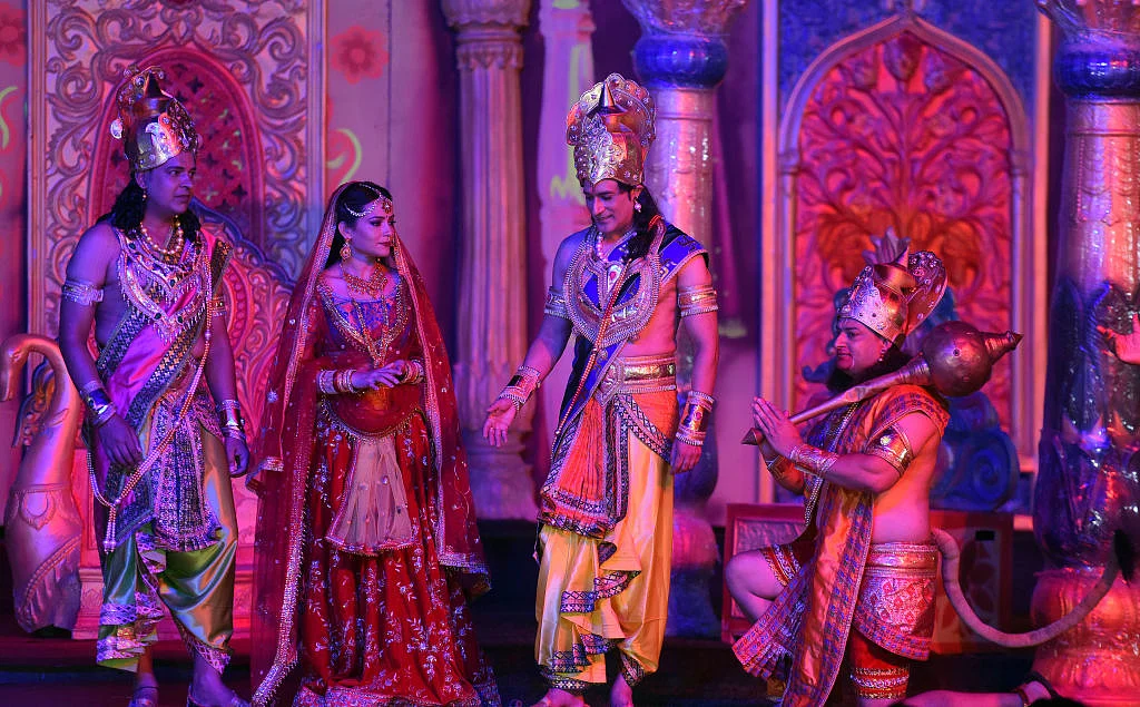 हम सबके हैं राम और रामलीला! सदियों से भारतीय संस्कृति का हैं हिस्सा, दोनों पर है हर जाति-धर्म का अधिकार