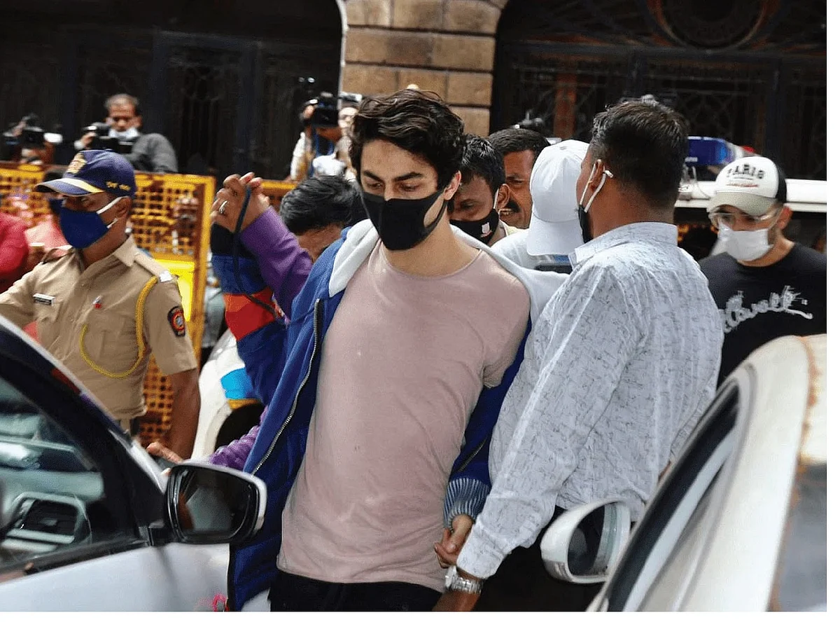 सेलिब्रिटीज़ के नाम पर नशा, नाम, दाम और टशन का धंधा, तो क्या ड्रग्स के खिलाफ एक हारी हुई जांग लड़ रहे हैं हम