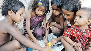 सरकार भले ही झुठलाती रहे, लेकिन हंगर इंडेक्स के आंकड़े तो सरकारी एजेंसियों के ही हैं