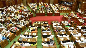 यूपी में 35 प्रतिशत विधायकों पर आपराधिक मामले दर्ज, सबसे ज्यादा बीजेपी के, एडीआर रिपोर्ट में खुलासा