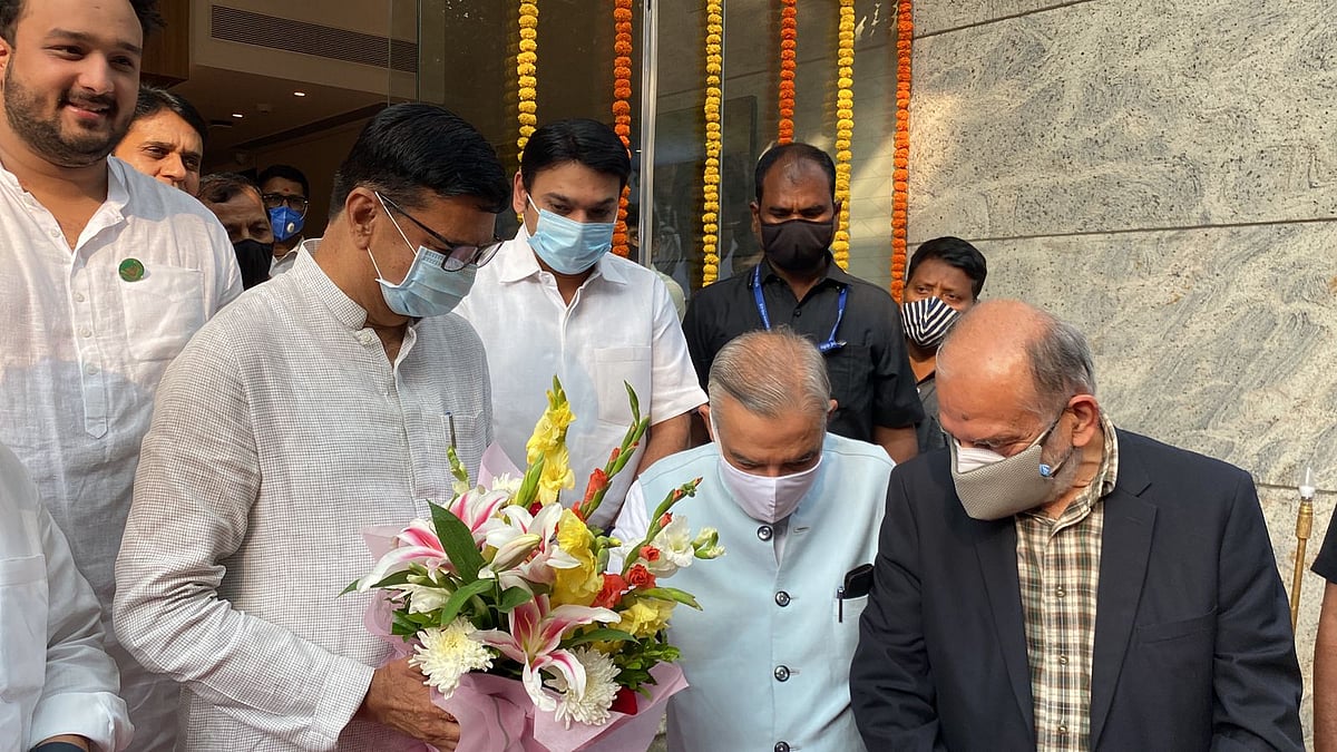 LIVE: ‘नेशनल हेराल्ड’ का मुंबई एडिशन लॉन्च