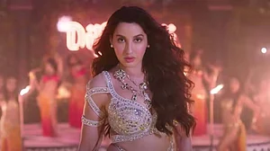 सिनेजीवन: नोरा फतेही का 'कुसु कुसु' गाना हुआ रिलीज और फ़िल्म RRR का गाना 'नाचो नाचो' भी मचा रहा धमाल!