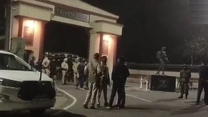 पंजाब के पठानकोट में आर्मी कैंप के गेट पर ग्रेनेड ब्लास्ट, सभी इलाकों में अलर्ट जारी, SSP ने दी अहम जानकारी