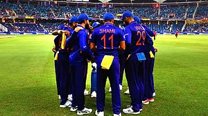 टी 20 विश्व कप में आत्मविश्वास से लेकर अटपटे बैटिंग ऑर्डर तक में हड़बड़ाई दिखाई दे रही है टीम इंडिया
