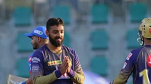 वरुण चक्रवर्ती ने कहा- विराट भारतीय क्रिकेट के बुर्ज खलीफा, बुमराह 'दुबई फ्रेम', धोनी, पांड्या, पंत की भी तुलना की