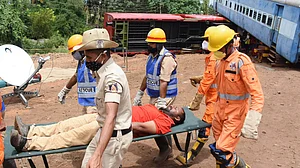 बिहार, झारखंड में छठ घाटों पर NDRF की 14 टीमें रहेंगी तैनात, जगह जगह लगाए जाएंगे मैडिकल कैम्प