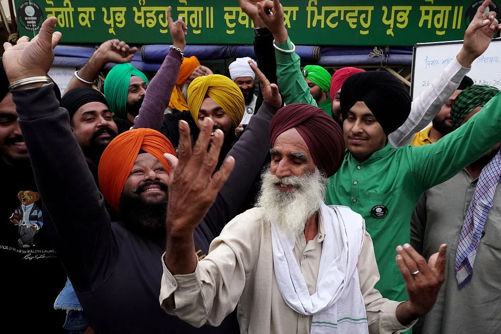 कृषि कानूनों की वापसी और 'घर वापसी' का आह्वान, कहीं किसान भी न कह दें प्रधानमंत्री से यही बात...