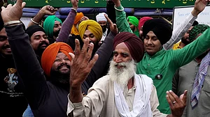 कृषि कानूनों की वापसी और 'घर वापसी' का आह्वान, कहीं किसान भी न कह दें प्रधानमंत्री से यही बात...
